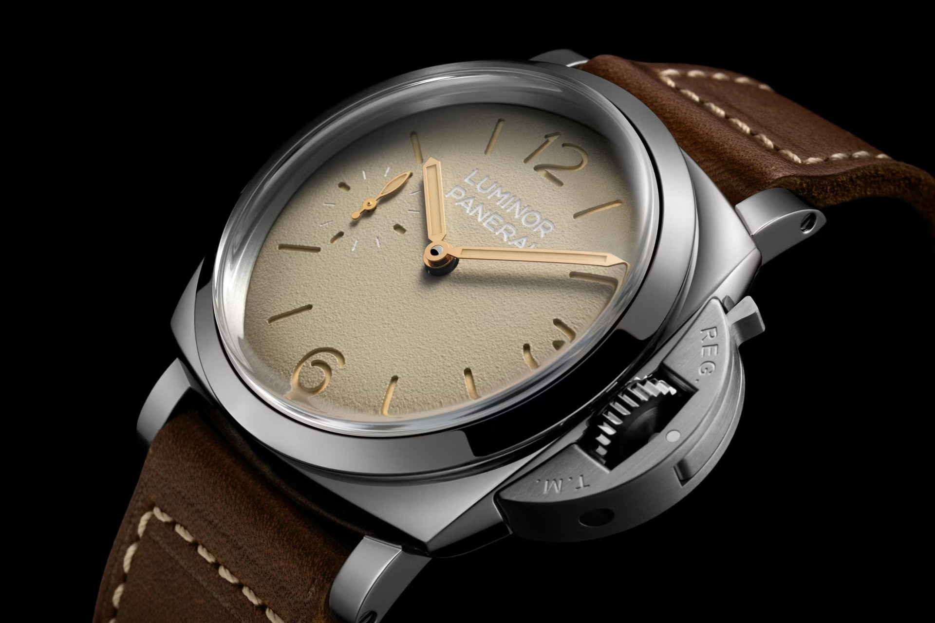Panerai Luminor PAM01735 и PAM01629 Forged Titanium
