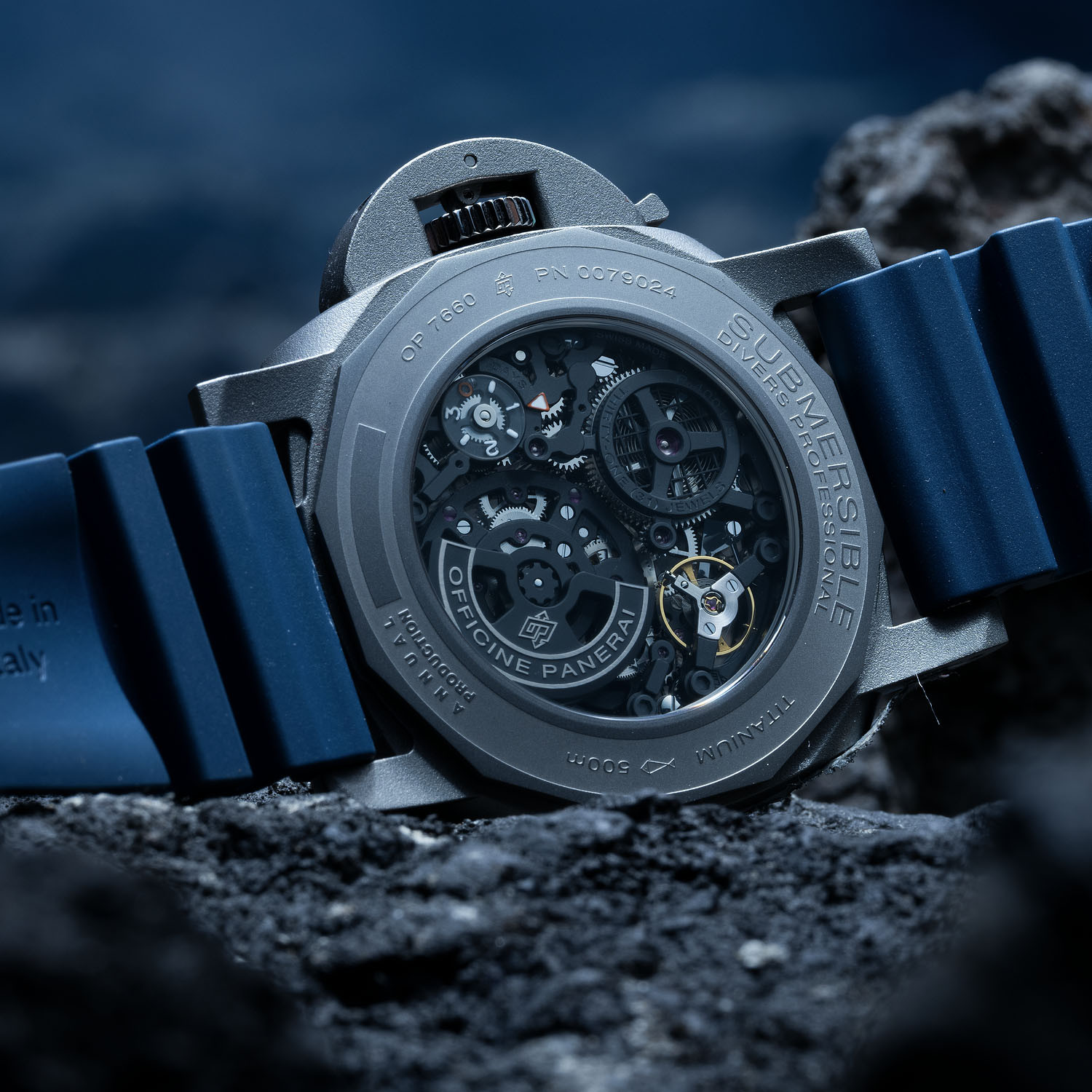 Panerai Submersible GMT PAM01495