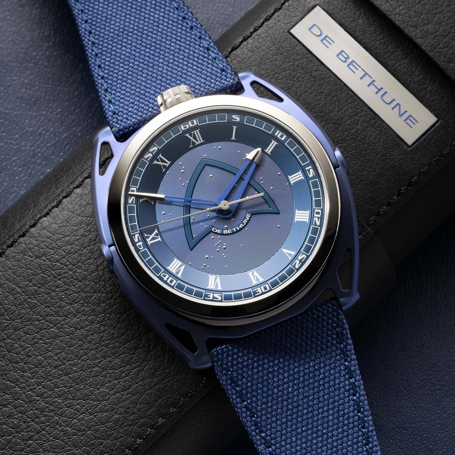 De Bethune DB27 Night Hawk for EsperLuxe