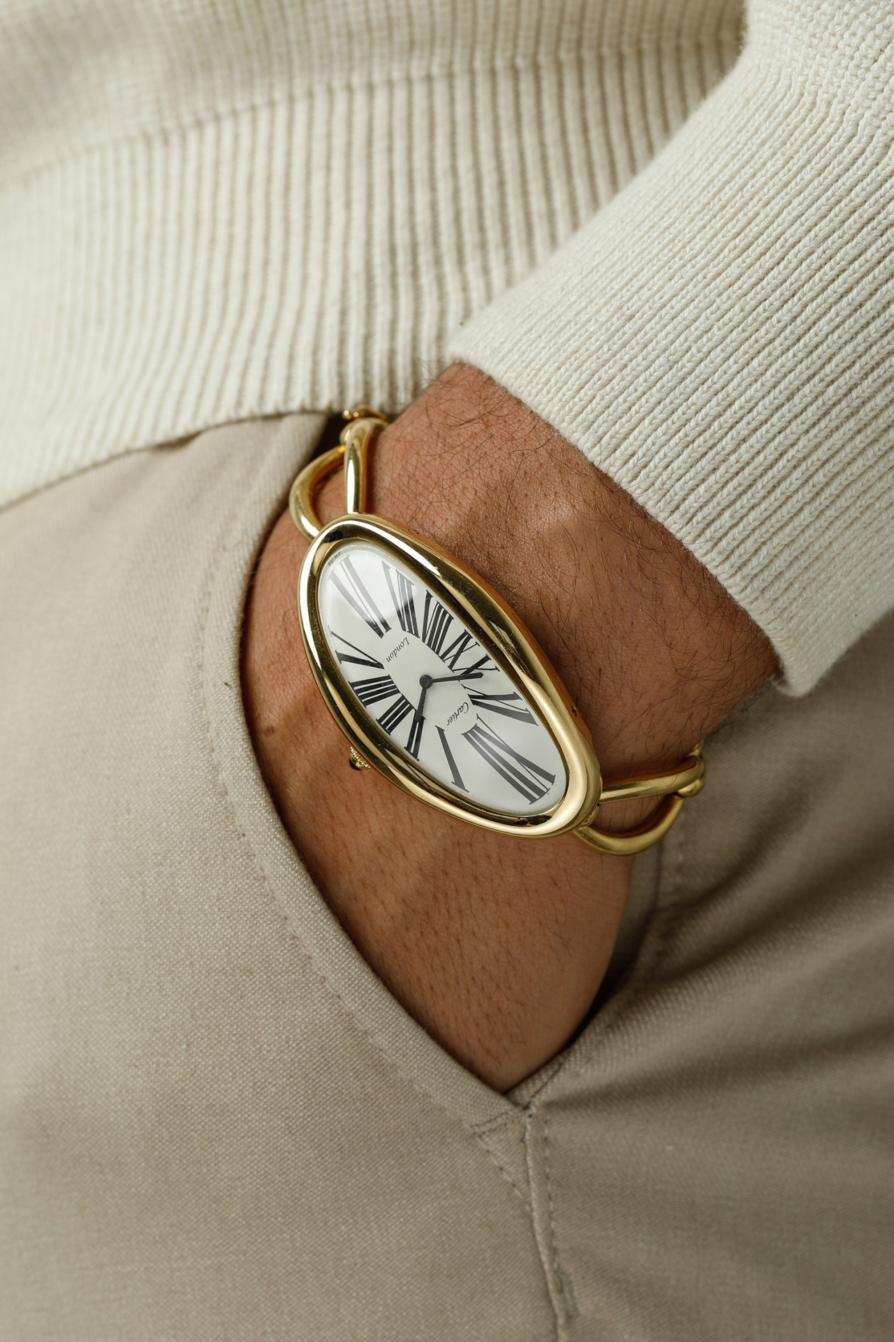 Cartier Maxi Oval в корпусе из желтого золота, 1969 год