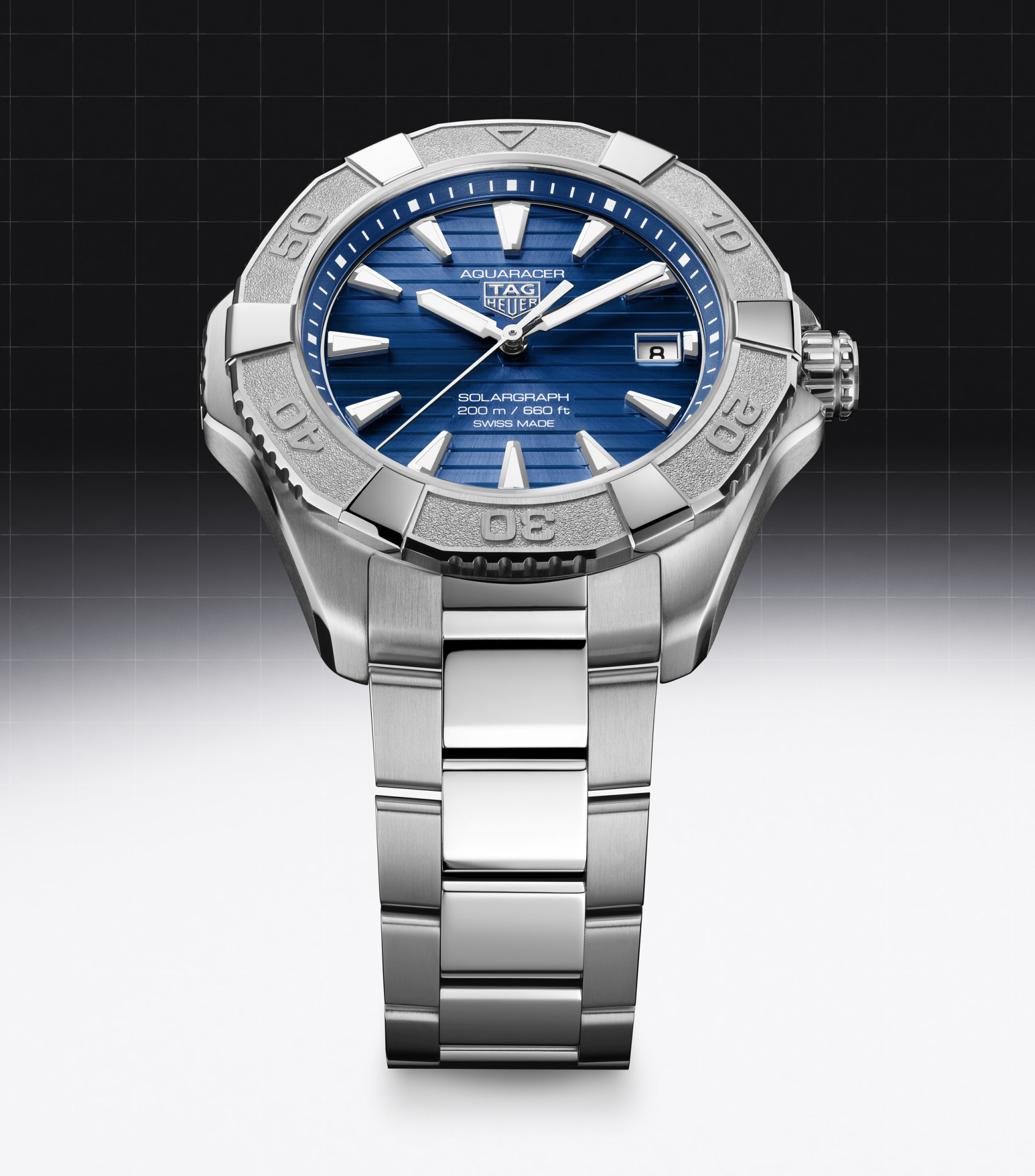 TAG Heuer Aquaracer Professional Solargraph в корпусах 28 и 40 мм