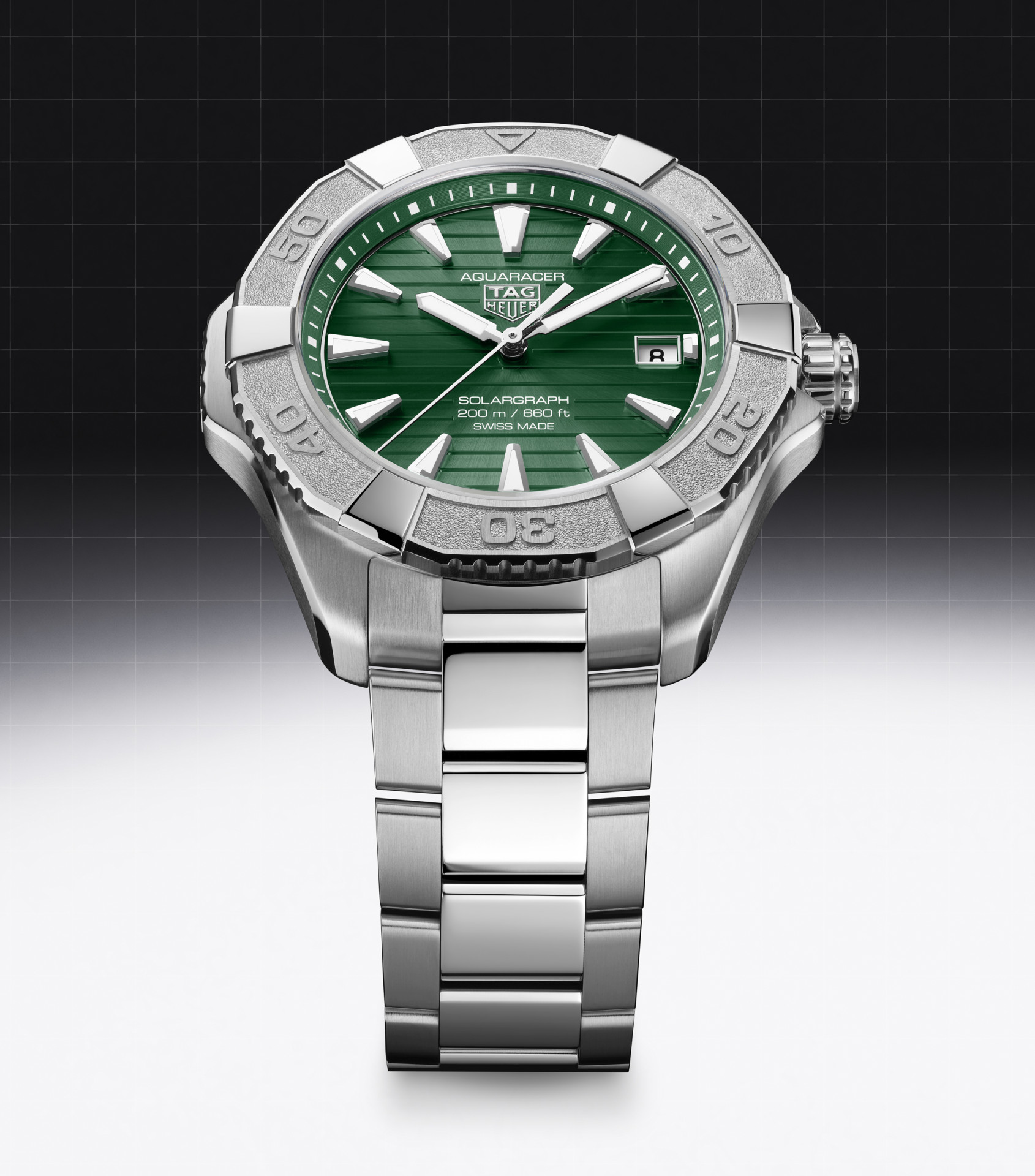 TAG Heuer Aquaracer Professional Solargraph в корпусах 28 и 40 мм