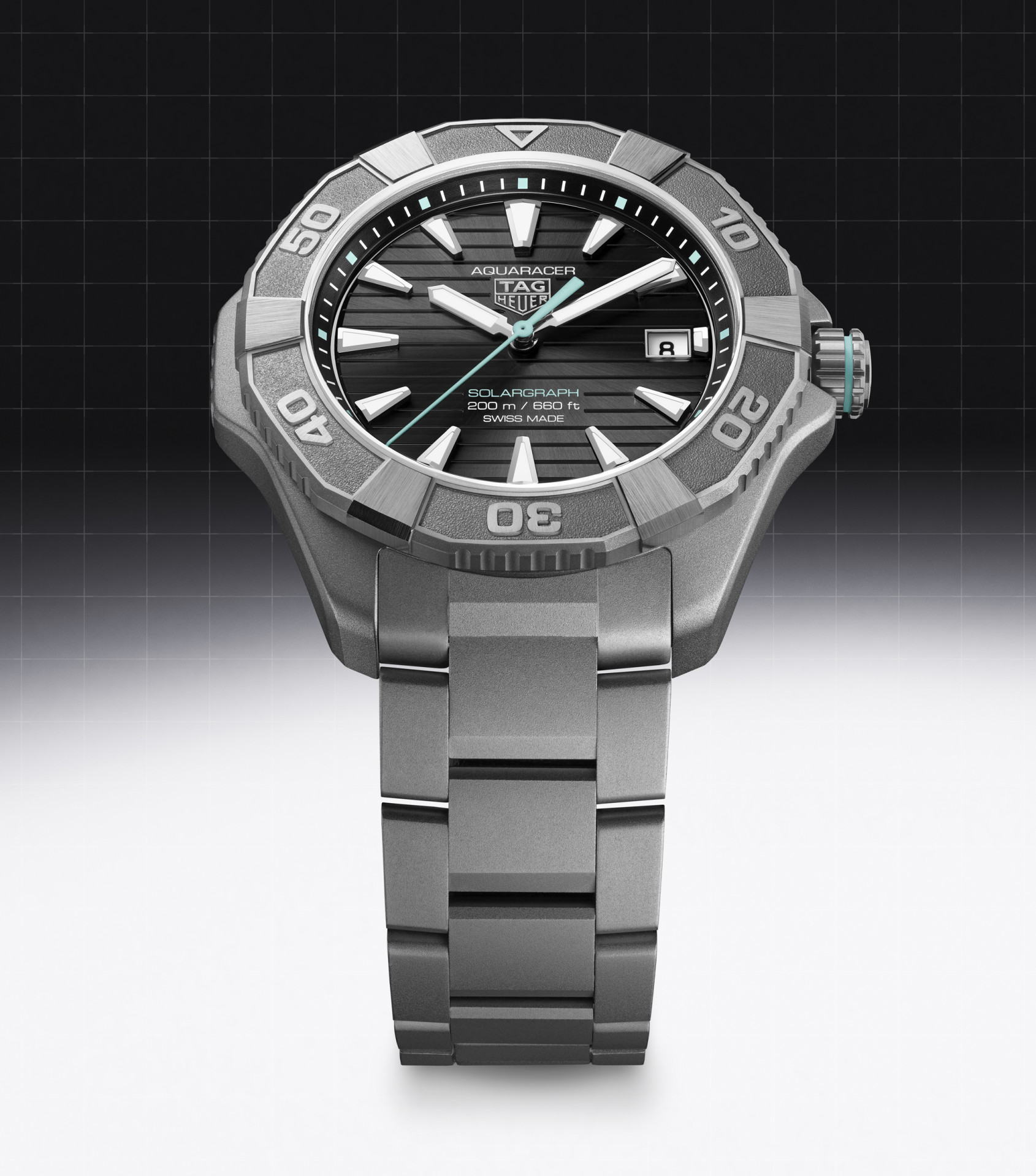 TAG Heuer Aquaracer Professional Solargraph в корпусах 28 и 40 мм