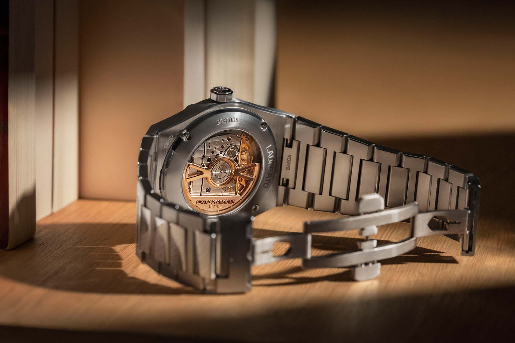 Girard-Perregaux Laureato Fifty. Новинки в корпусах 36 и 39 мм