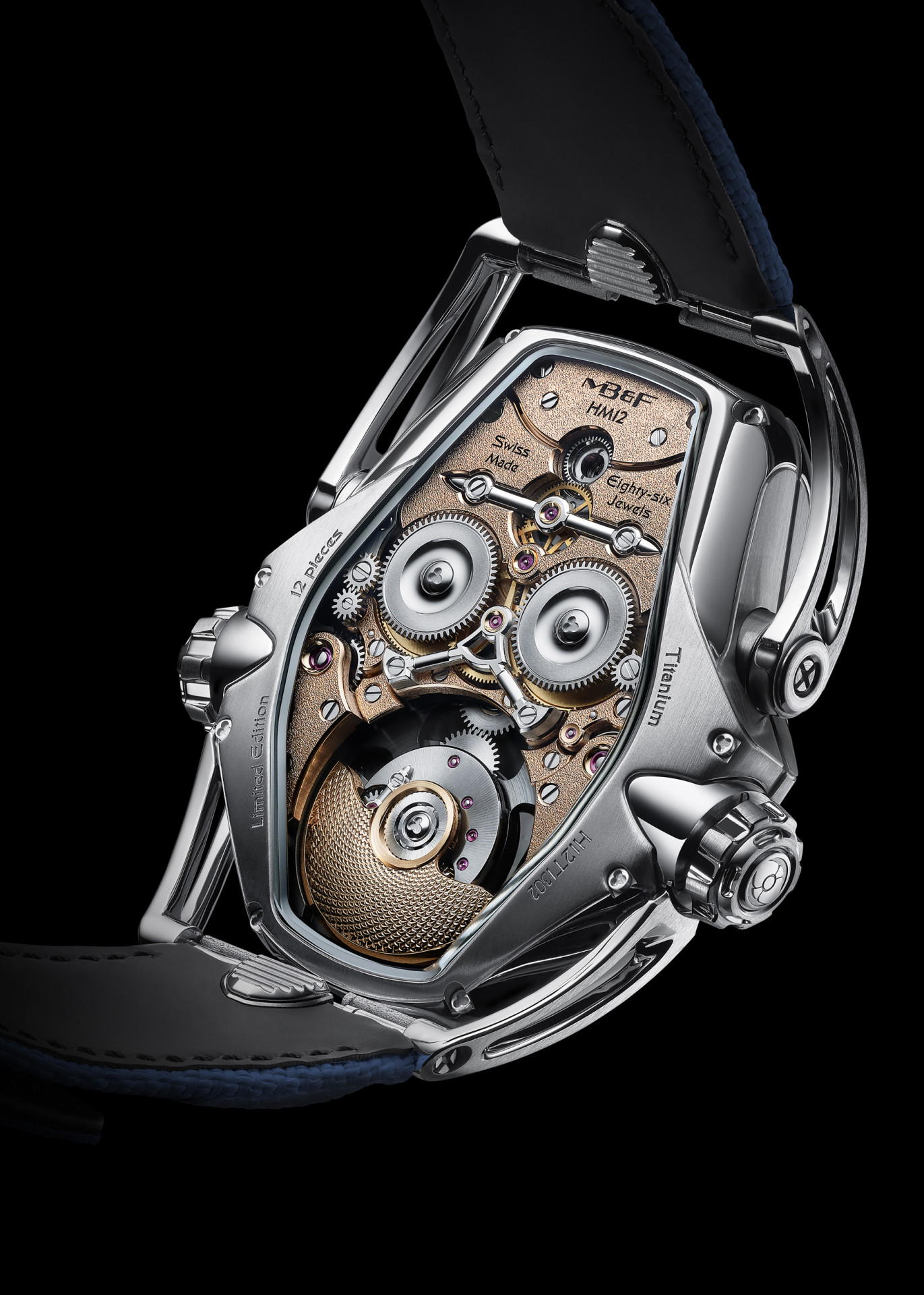 MB&F HM12 The Guardian. «А что, если часы станут головой робота?