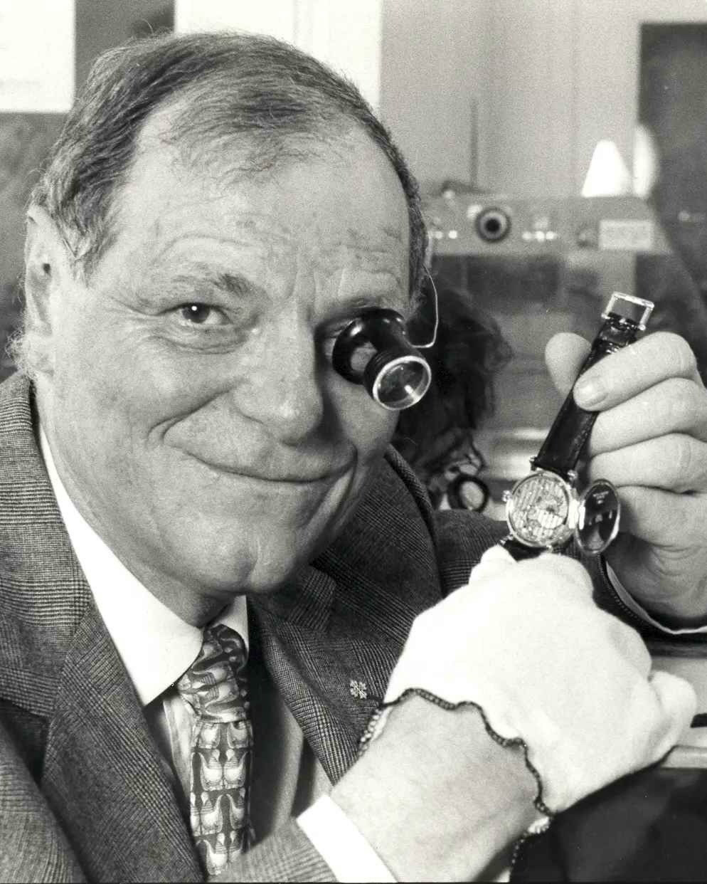 Умер почетный президент Patek Philippe Филипп Штерн