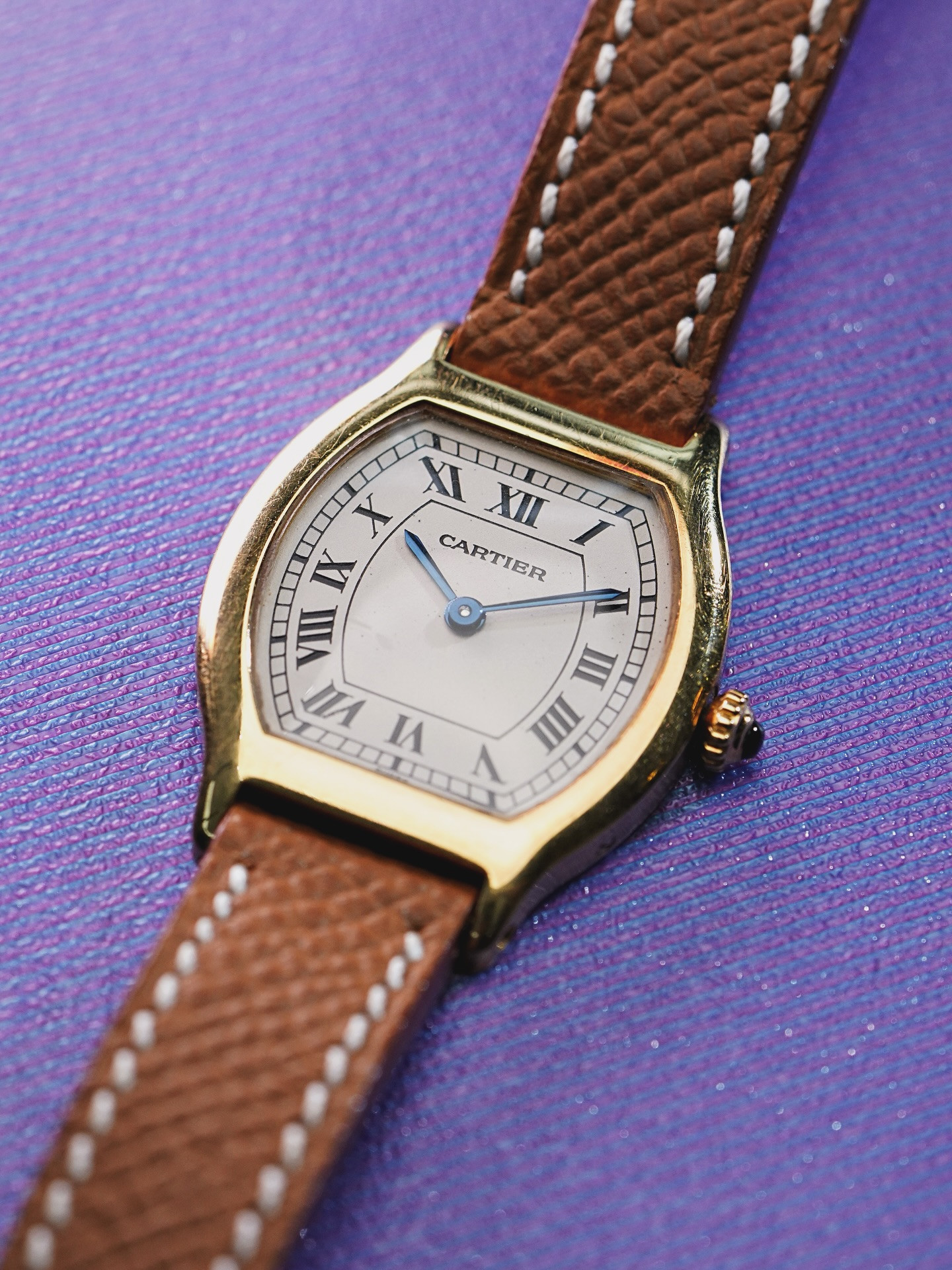 Кварцевые Cartier Tortue Ref. 81087