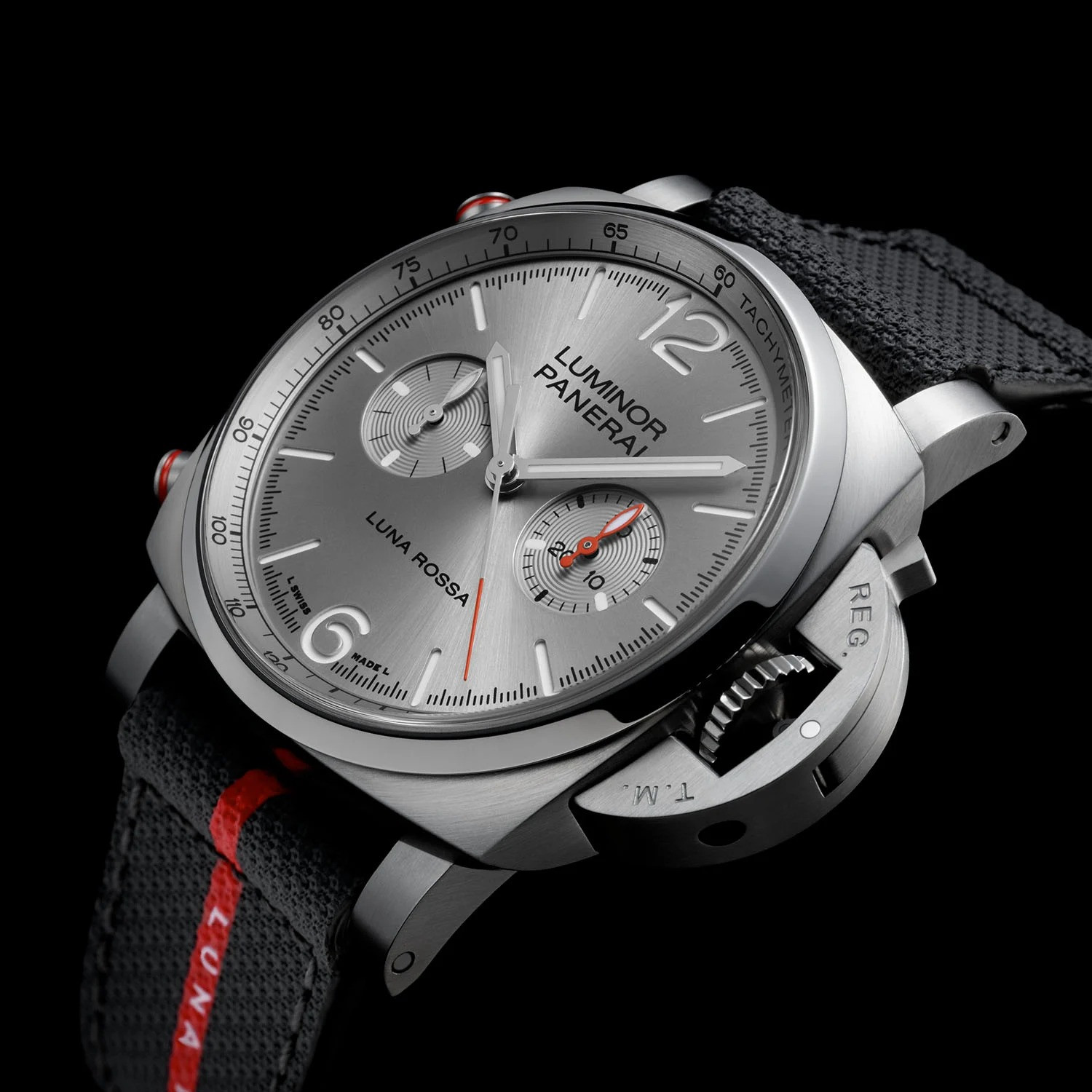Panerai Luminor Luna Rossa Chrono PAM01768 