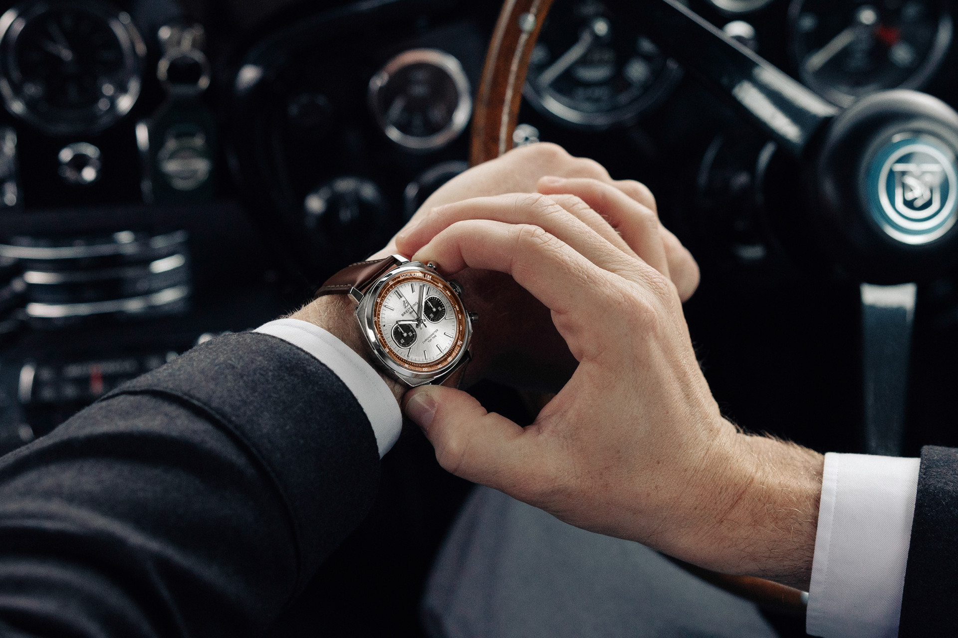 Breitling Top Time B01 Chronograph 41 Tribute to Aston Martin DB5