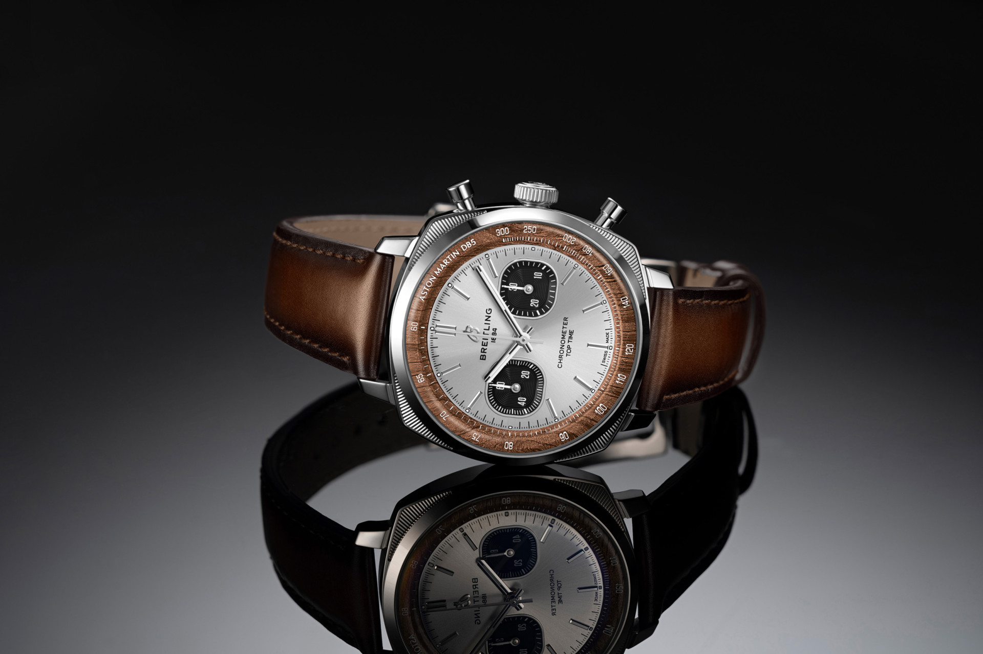 Breitling Top Time B01 Chronograph 41 Tribute to Aston Martin DB5