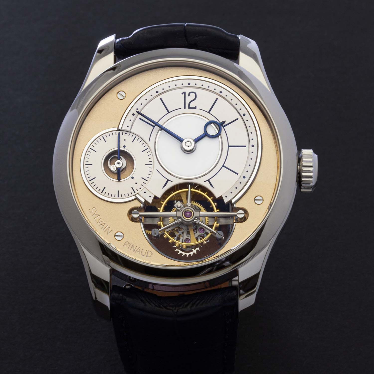 Sylvain Pinaud Tourbillon в корпусе из платины с циферблатом из белого опала