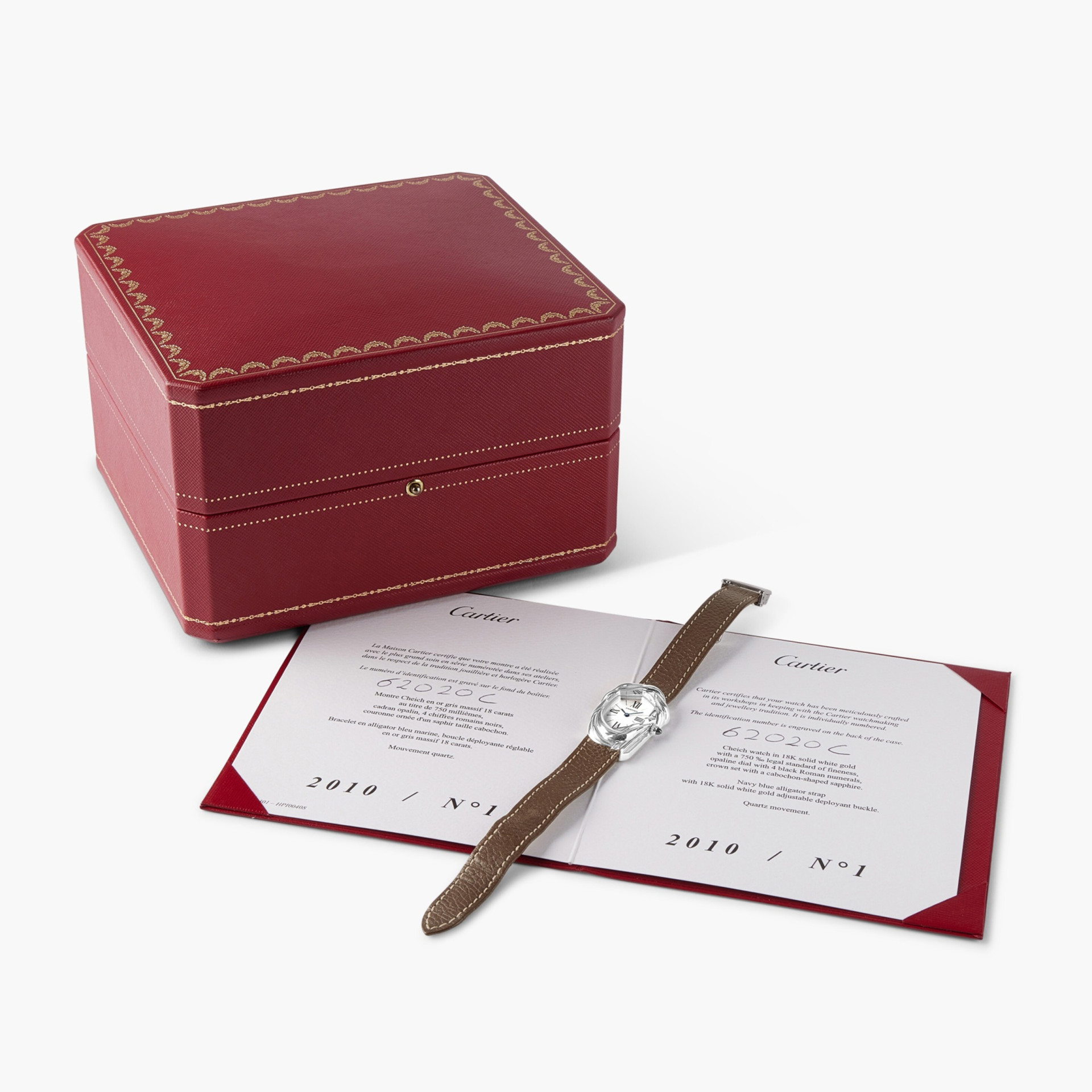 На аукционе Sotheby’s в Гонконге проданы самые дорогие часы Cartier