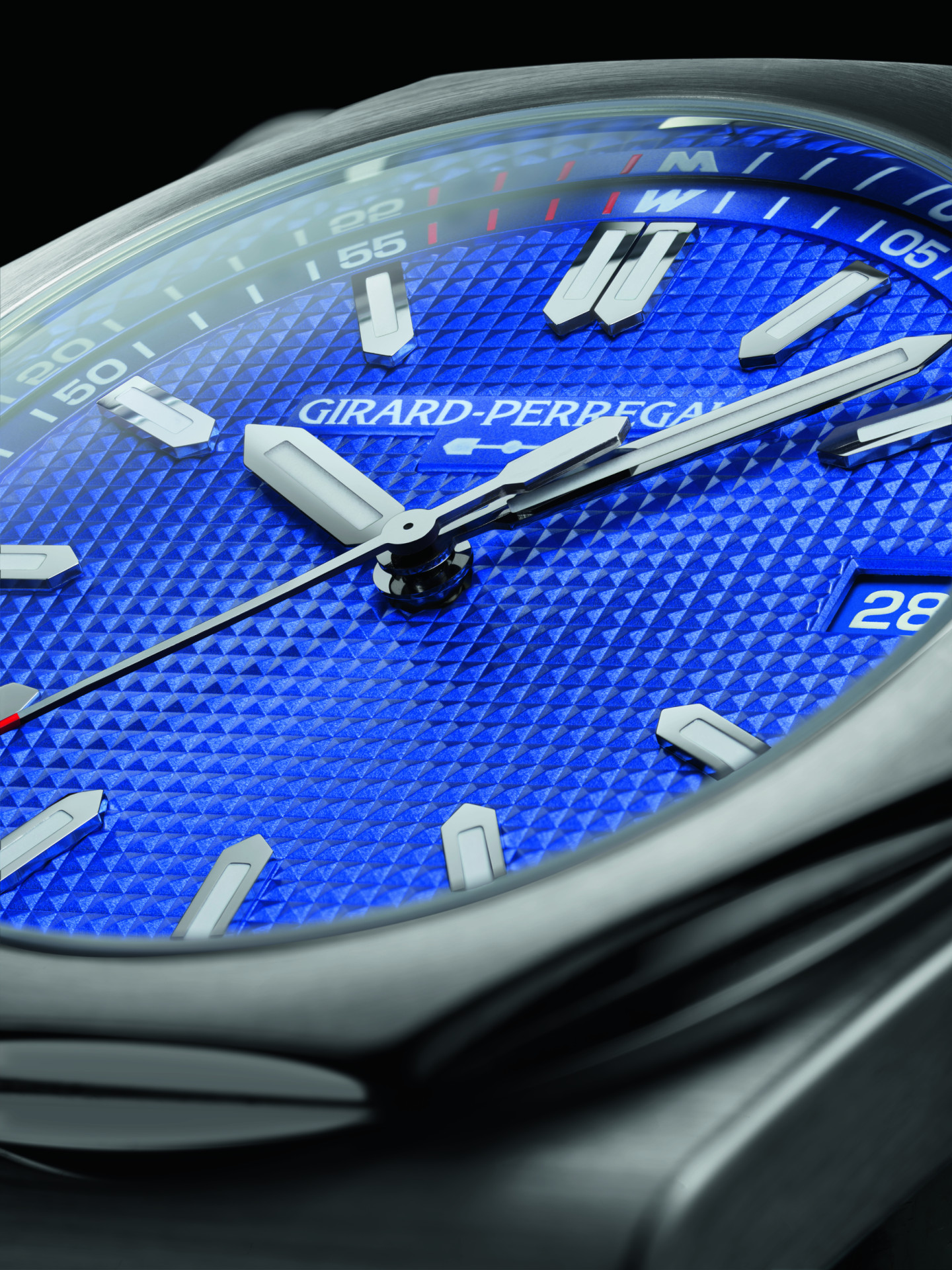 Girard-Perragaux Laureato Chronograph и Laureato 42mm Williams Edition