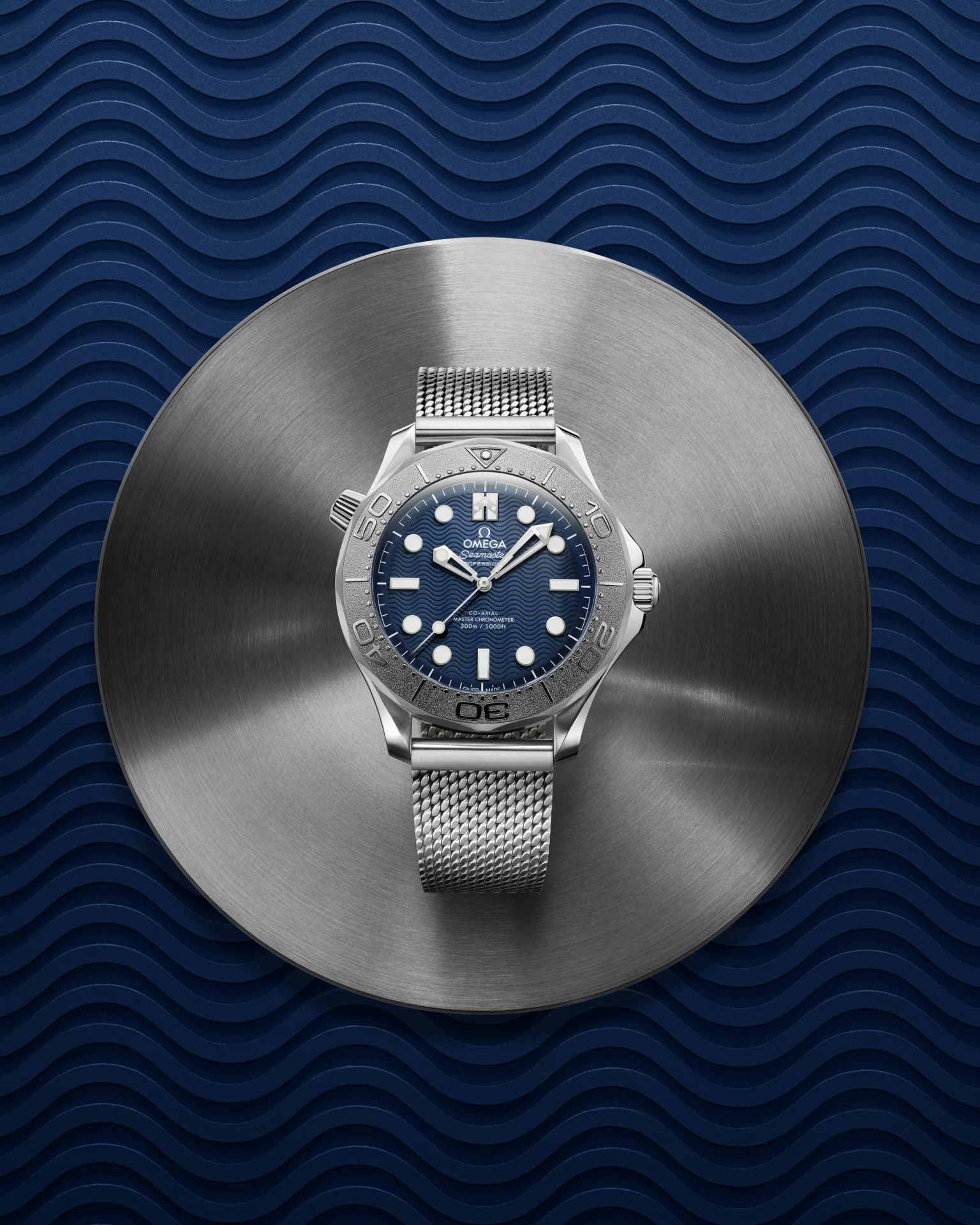 Omega Seamaster Diver 300M ко Дню Джеймса Бонда