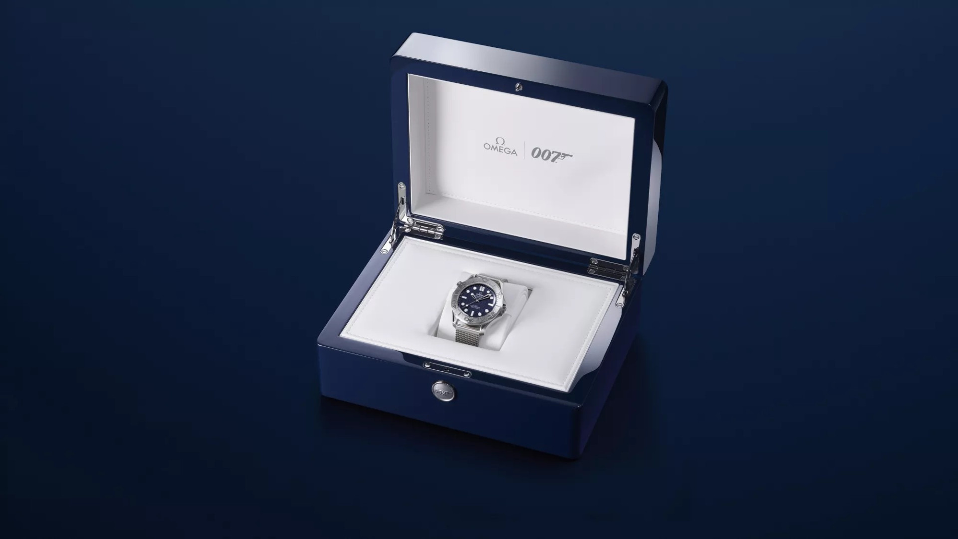 Omega Seamaster Diver 300M ко Дню Джеймса Бонда